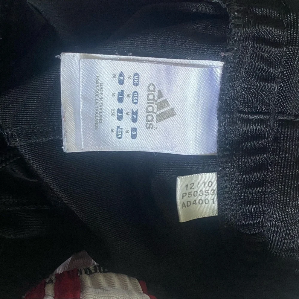 Adidas Kids Black Athletic Shorts size M